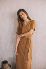 ⁦שמלת אורי מעטפת | מדבר⁩ – תמונה ⁦5⁩